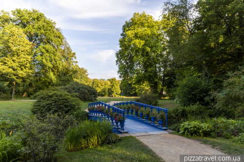 Палац та парк у Бад Мускау (Bad Muskau)