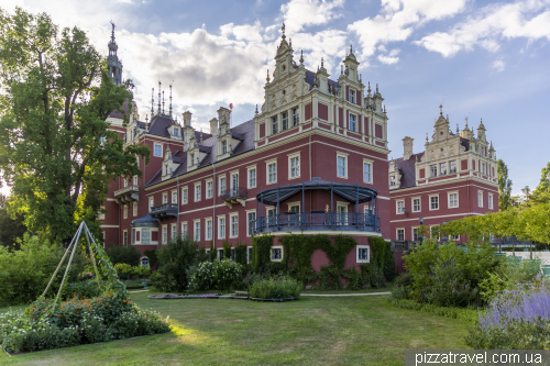 Палац та парк у Бад Мускау (Bad Muskau)