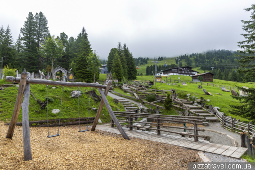 Детский парк Еловый замок Розенальм (Fichtenschloss Rosenalm)