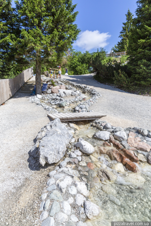 Triassic Dinosaur Park in Tyrol (Triassicpark)