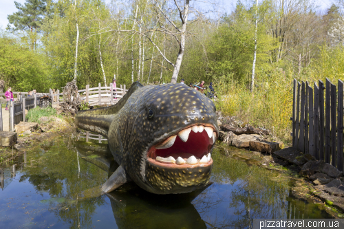 Dinopark near Lake Steinhude (Dinopark Münchehagen)