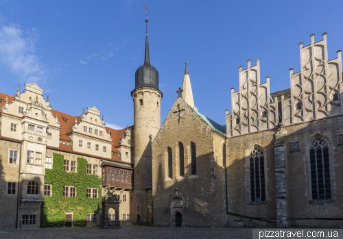 Castle and park in Merseburg