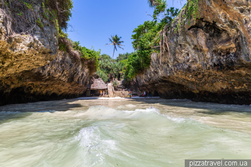 Mtende Beach