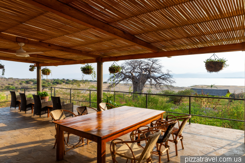 Suricata Boma Lodge