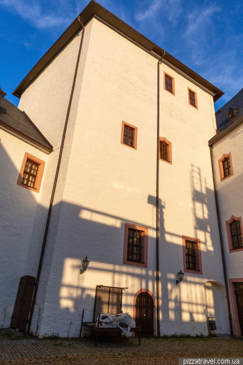 Замок Волькенштейн (Schloss Wolkenstein)