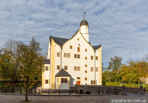 Klaffenbach Castle (Wasserschloss Klaffenbach)