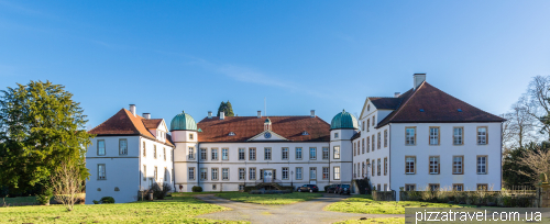 Huennefeld Castle