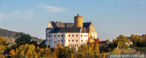 Замок Шарфенштайн (Burg Scharfenstein)