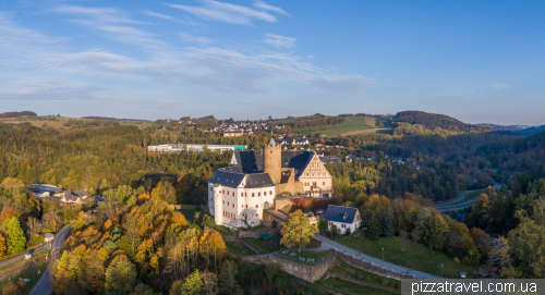 Замок Шарфенштайн (Burg Scharfenstein)