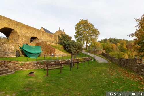 Замок Шарфенштайн (Burg Scharfenstein)