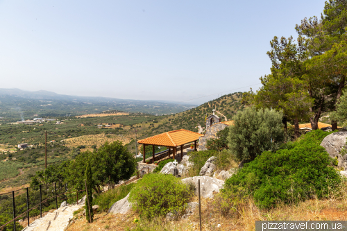 Melidoni Cave