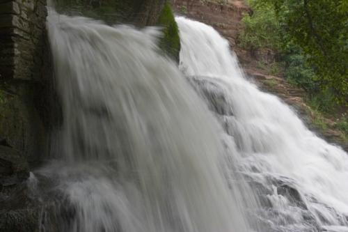 Dzhurinskyi waterfall