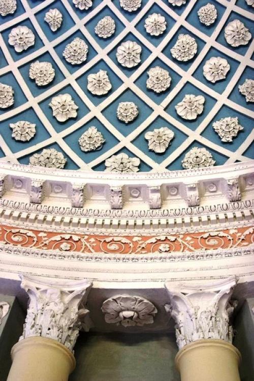 Parts of molding on the ceiling were stolen by the local school to serve as chalk.