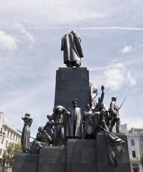 Monument to Taras Shevchenko (the only monument with two figures of Shevchenko)