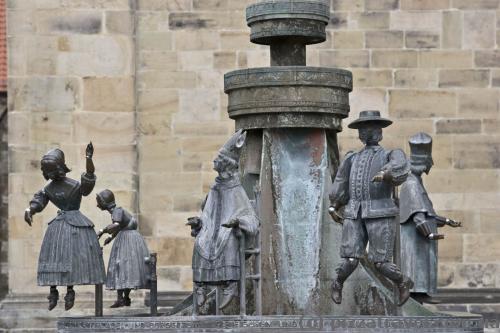 Fountain near Johanniskirche