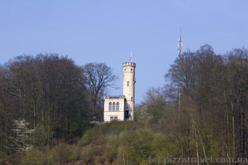 Tillyschanze, an observation tower built from 1881 to 1885 by the citizens to remember the siege of the town by Count Tilly in 1626.