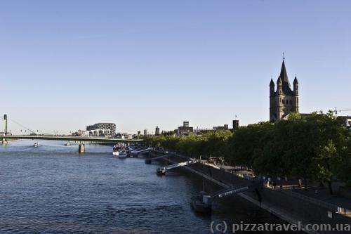 Views of the Rhine and the Church of Great St. Martin