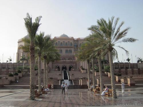 Готель Emirates Palace в Абу-Дабі