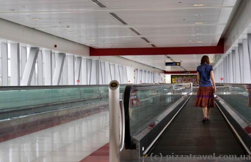 Travelators in Dubai