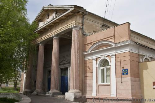 Houses on the Bandery and Voyiniv UPA streets