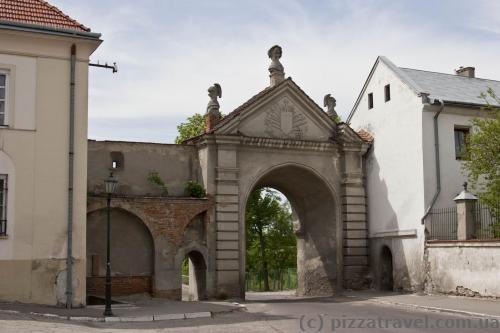 Glinsky gate