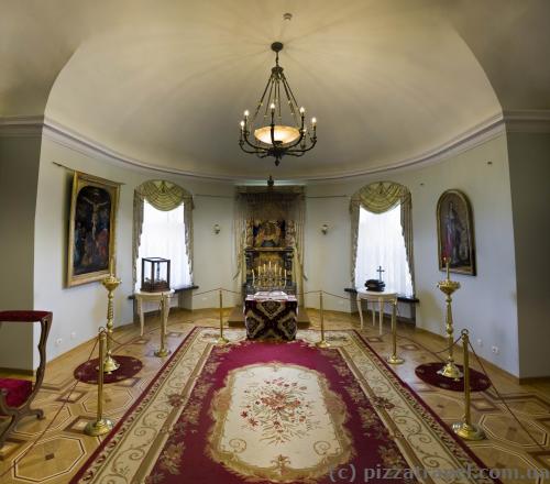 Interiors of the Kyrylo Rozumovsky Palace in Baturin