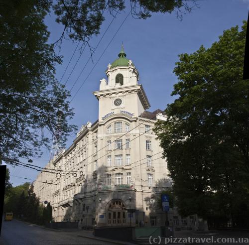 Management of Lviv Railway on the Lystopadovogo Chyna Street